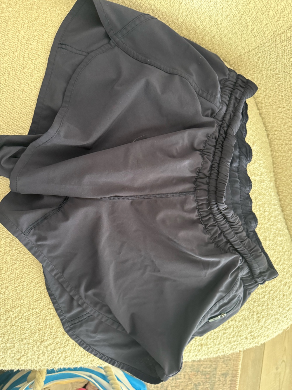 Lululemon tracker shorts navy 12